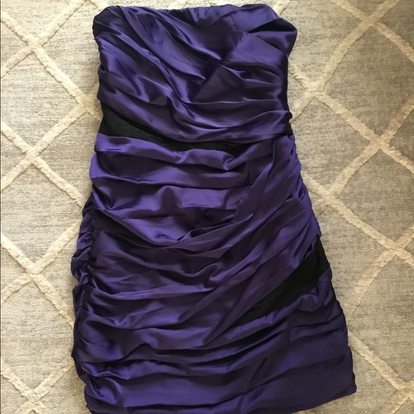 Dress - Picture 2 of 3